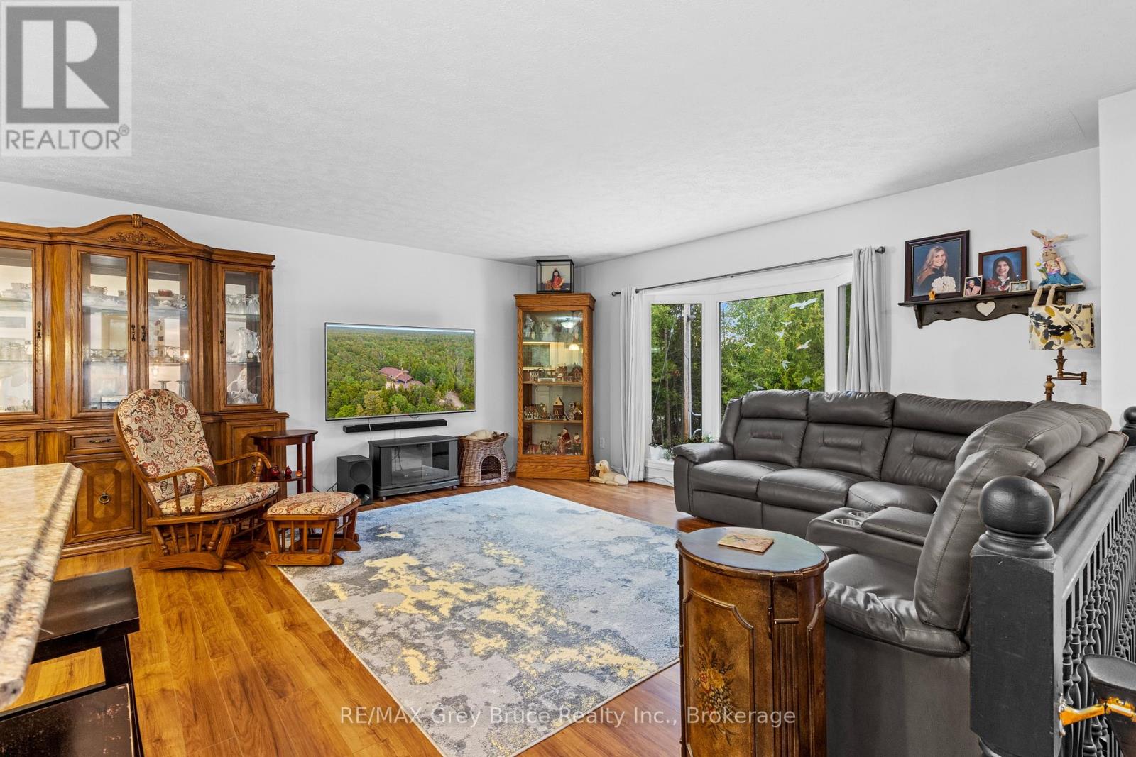 73 Corey Crescent, Northern Bruce Peninsula, Ontario  N0H 2R0 - Photo 12 - X12107162