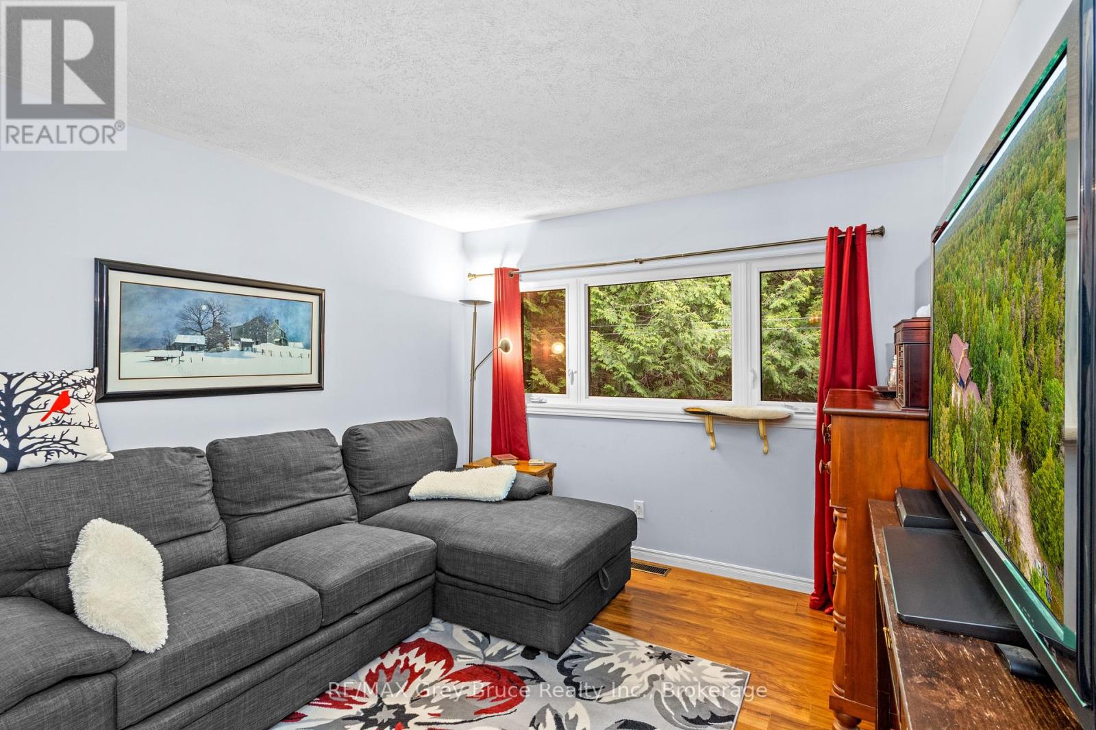 73 Corey Crescent, Northern Bruce Peninsula, Ontario  N0H 2R0 - Photo 21 - X12107162