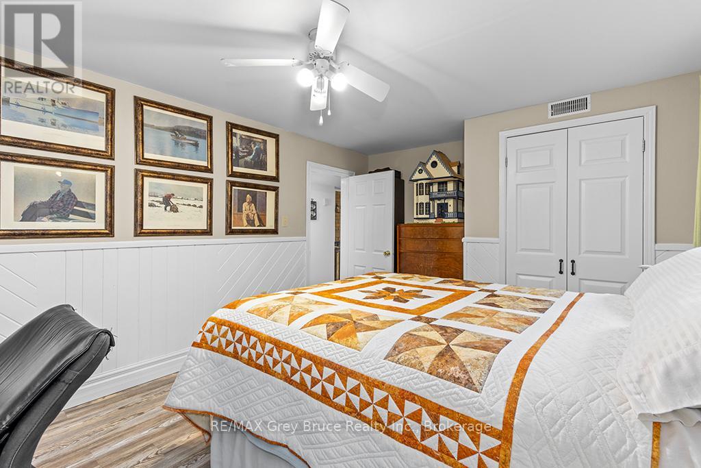 73 Corey Crescent, Northern Bruce Peninsula, Ontario  N0H 2R0 - Photo 27 - X12107162