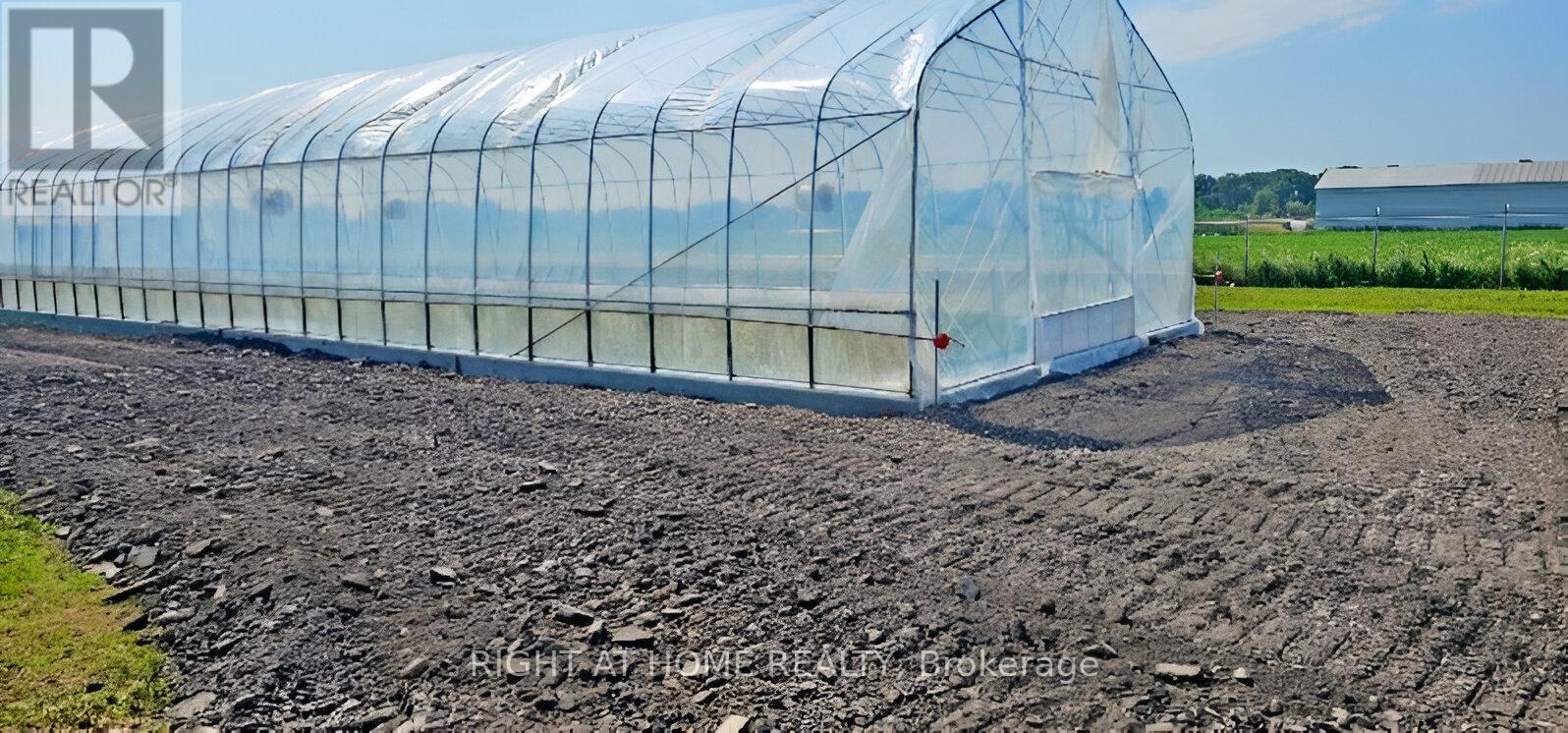 96 Second Road E, Hamilton, Ontario  L8J 3J2 - Photo 29 - X12106971