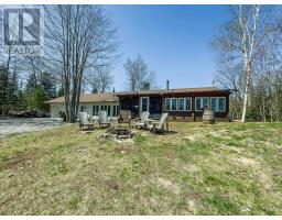 1170 ENGLISH CIRCLE, Highlands East, Ontario