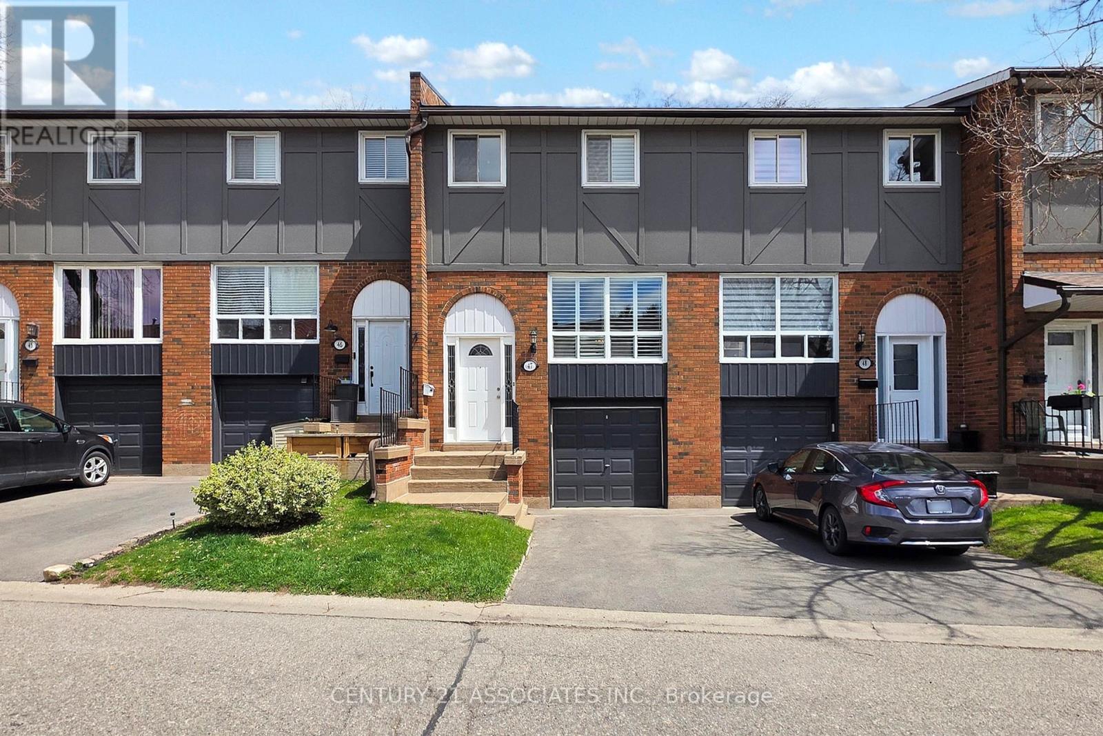 Property at 47 - 1616 HAIG BOULEVARD image 4