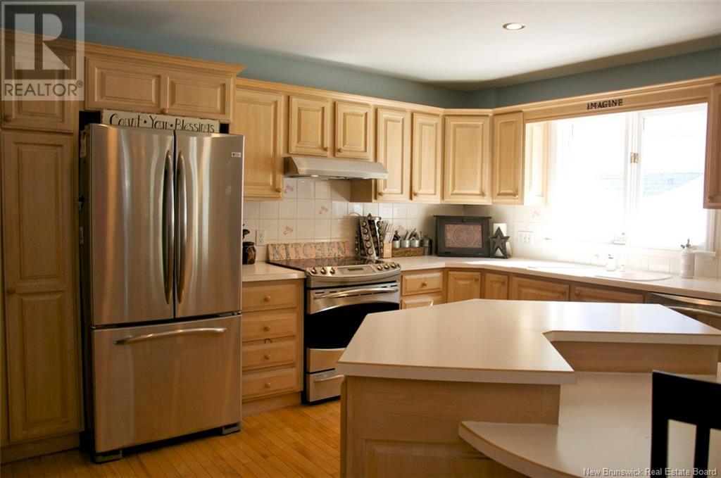 Property at 37 MacBeath Court image 5