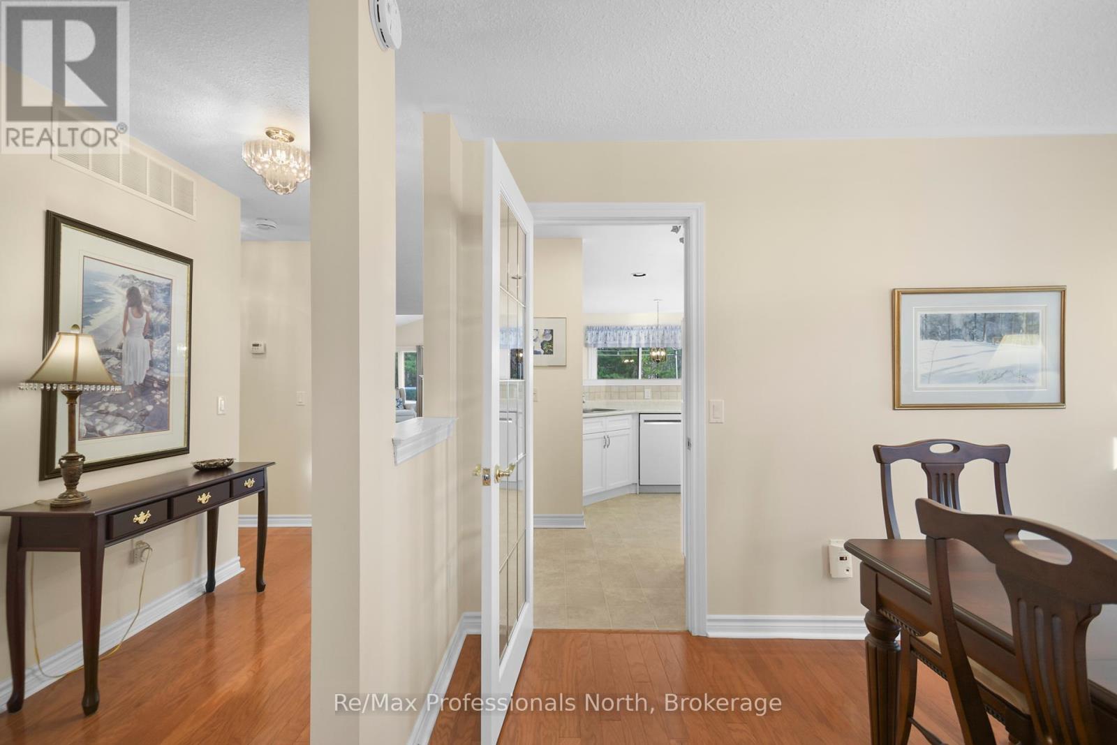 Property at 7 TWIGS END image 5