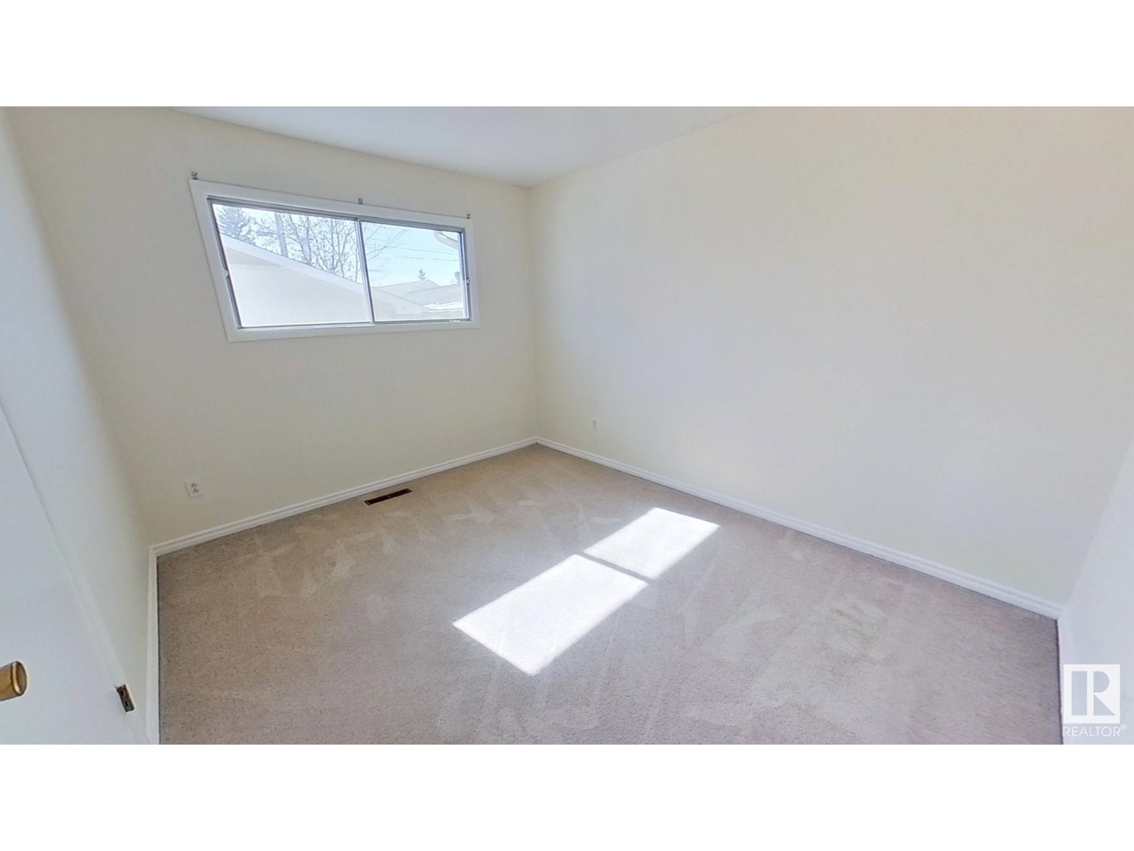 11423 134a Av Nw, Edmonton, Alberta  T5E 1M5 - Photo 7 - E4426492