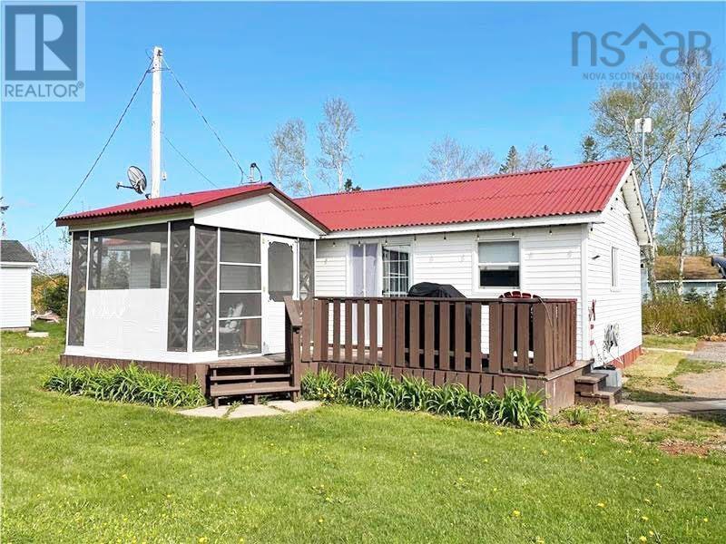 40 Jacksons Point Road, Tidnish Bridge, Nova Scotia
