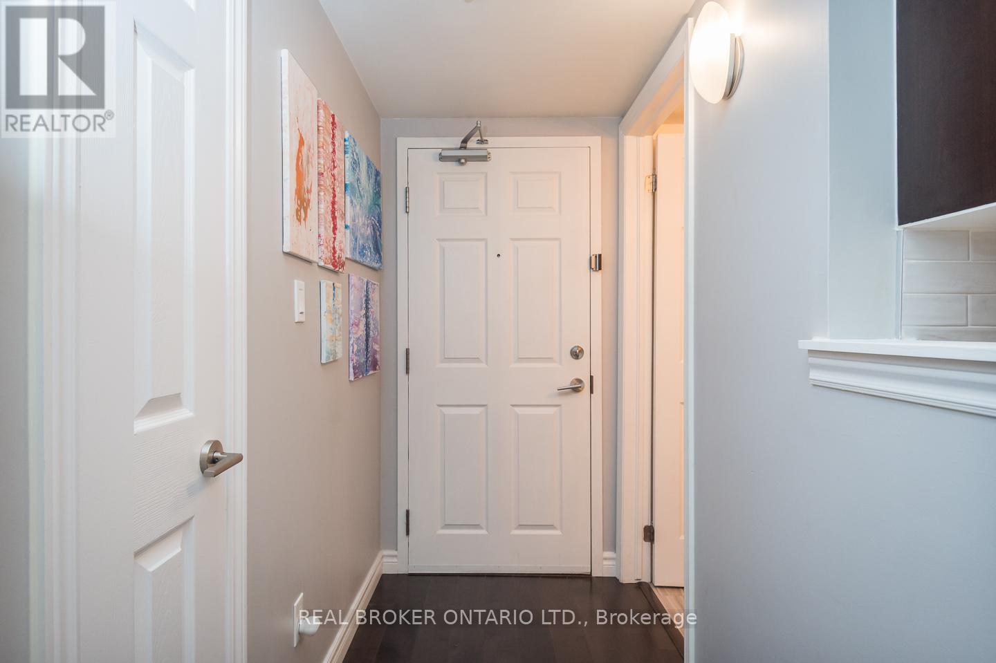 110 - 1479 Maple Avenue, Milton, Ontario  L9T 0B5 - Photo 8 - W12107251