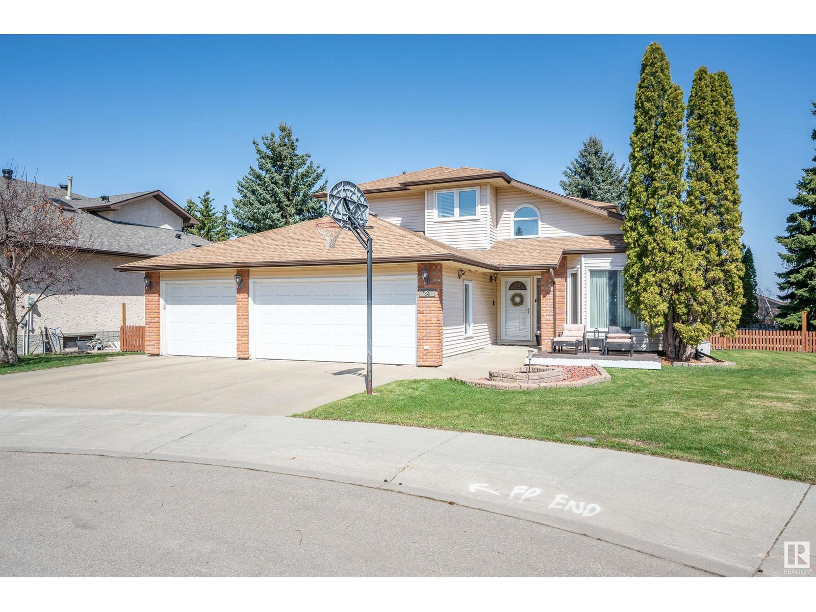 Property at 84 CARMEL RD image 1