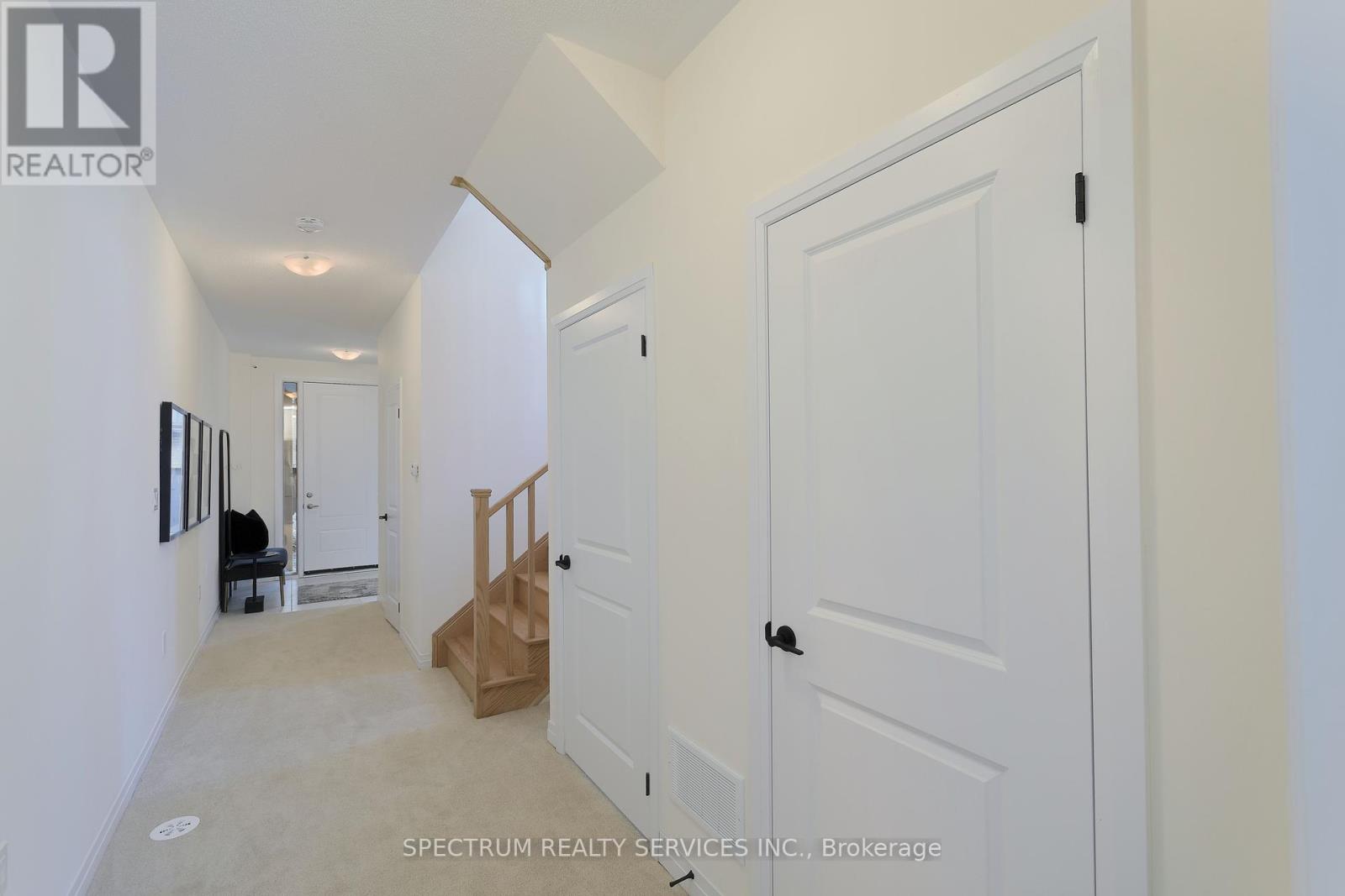 Property at 155 DE LA ROCHE DRIVE image 4