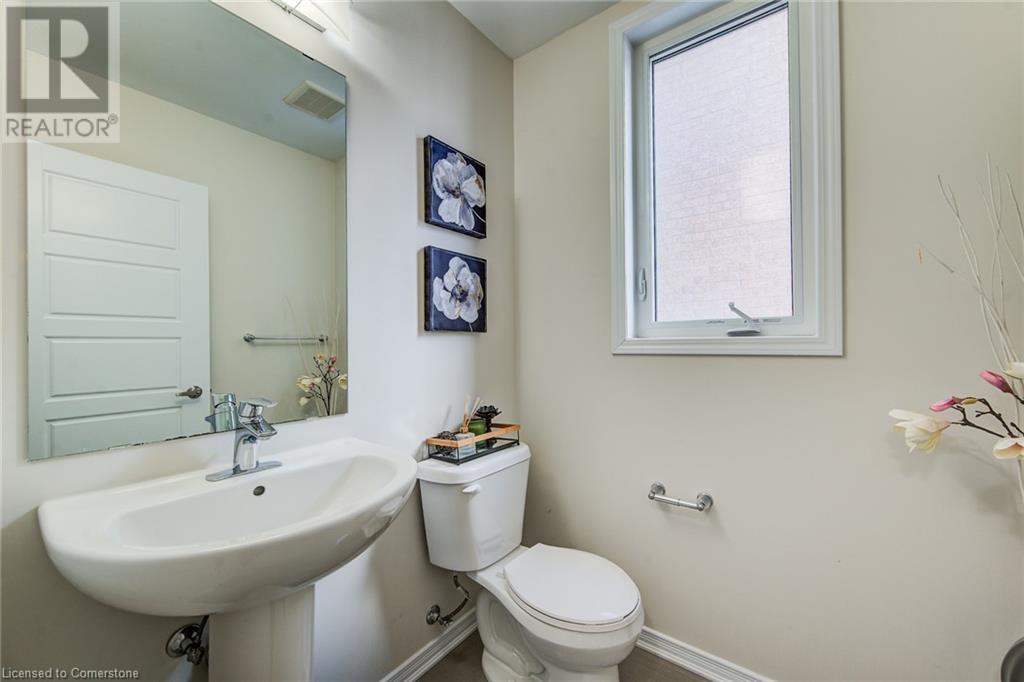 Property at 293 DOLMAN Street image 5