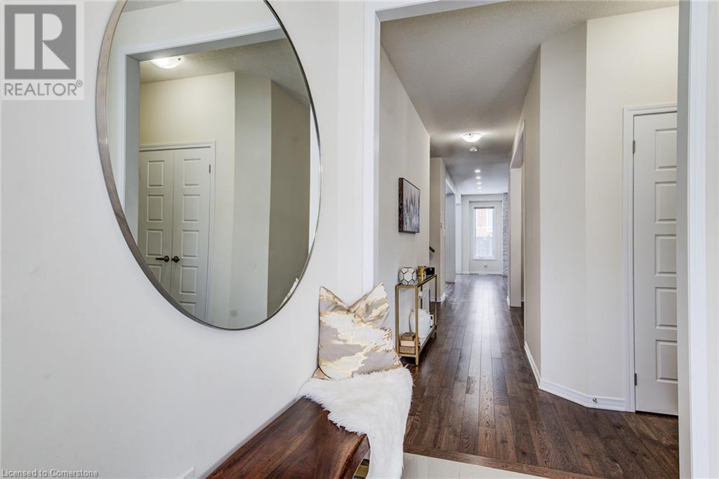 Property at 293 DOLMAN Street image 3