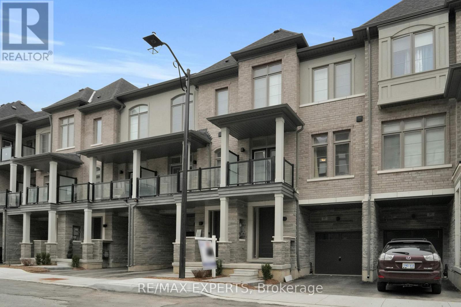 Property at 87 DE LA ROCHE DRIVE image 4