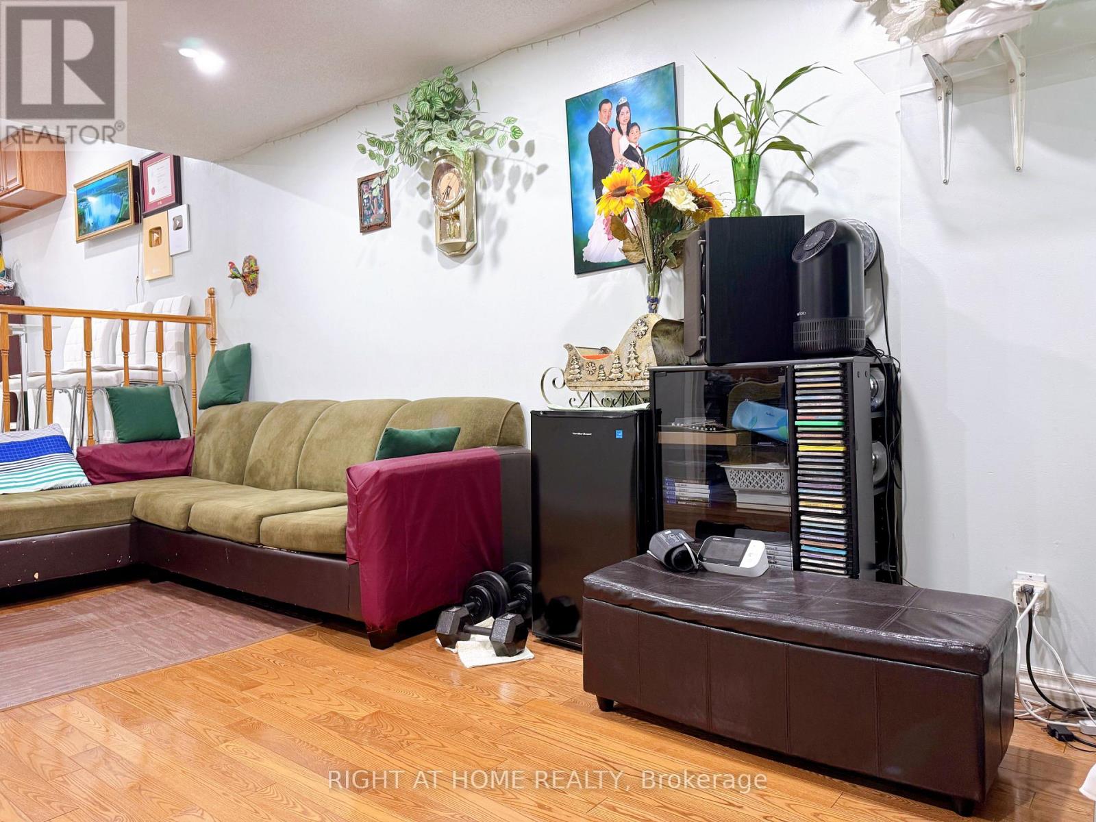 101 - 2901 Jane Street, Toronto, Ontario  M3N 2J8 - Photo 12 - W12107291