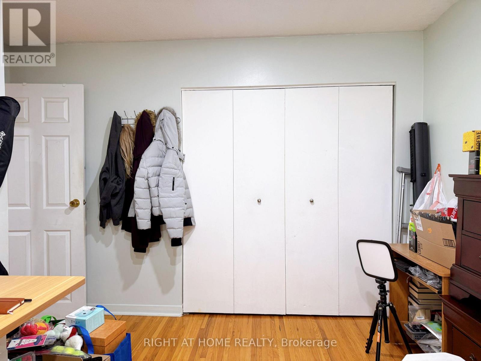 101 - 2901 Jane Street, Toronto, Ontario  M3N 2J8 - Photo 17 - W12107291