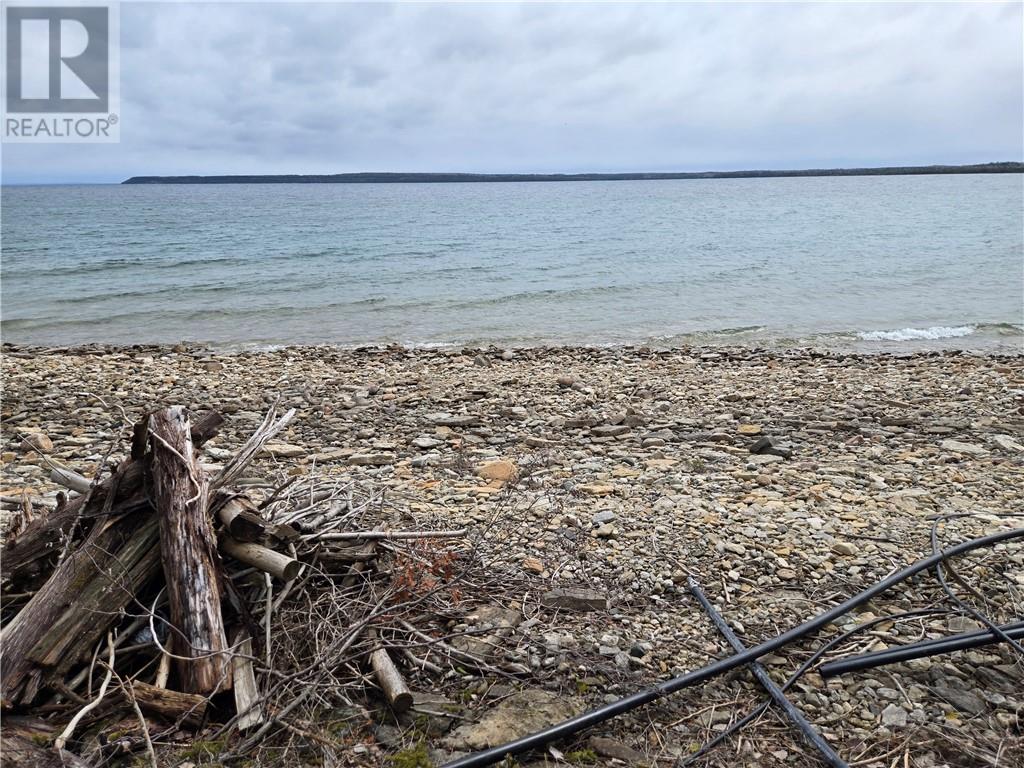 137 Runnalls Crescent, Barrie Island, Ontario  P0P 1H0 - Photo 3 - 2121750