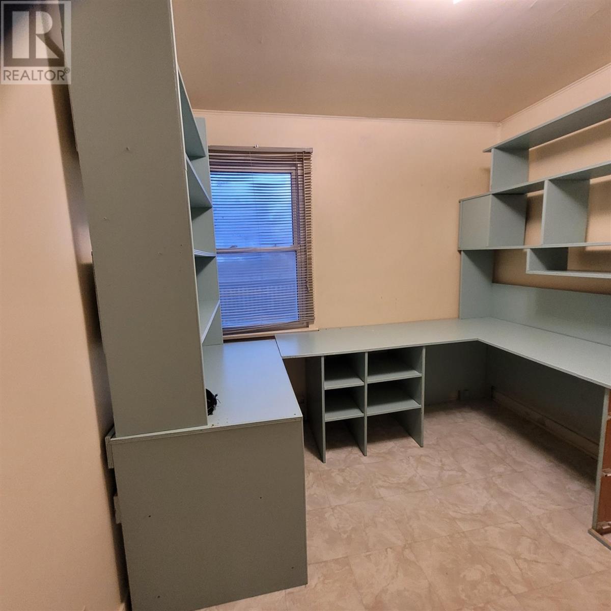 25 Adjala Ave, Manitouwadge, Ontario  P0T 2C0 - Photo 15 - TB243413