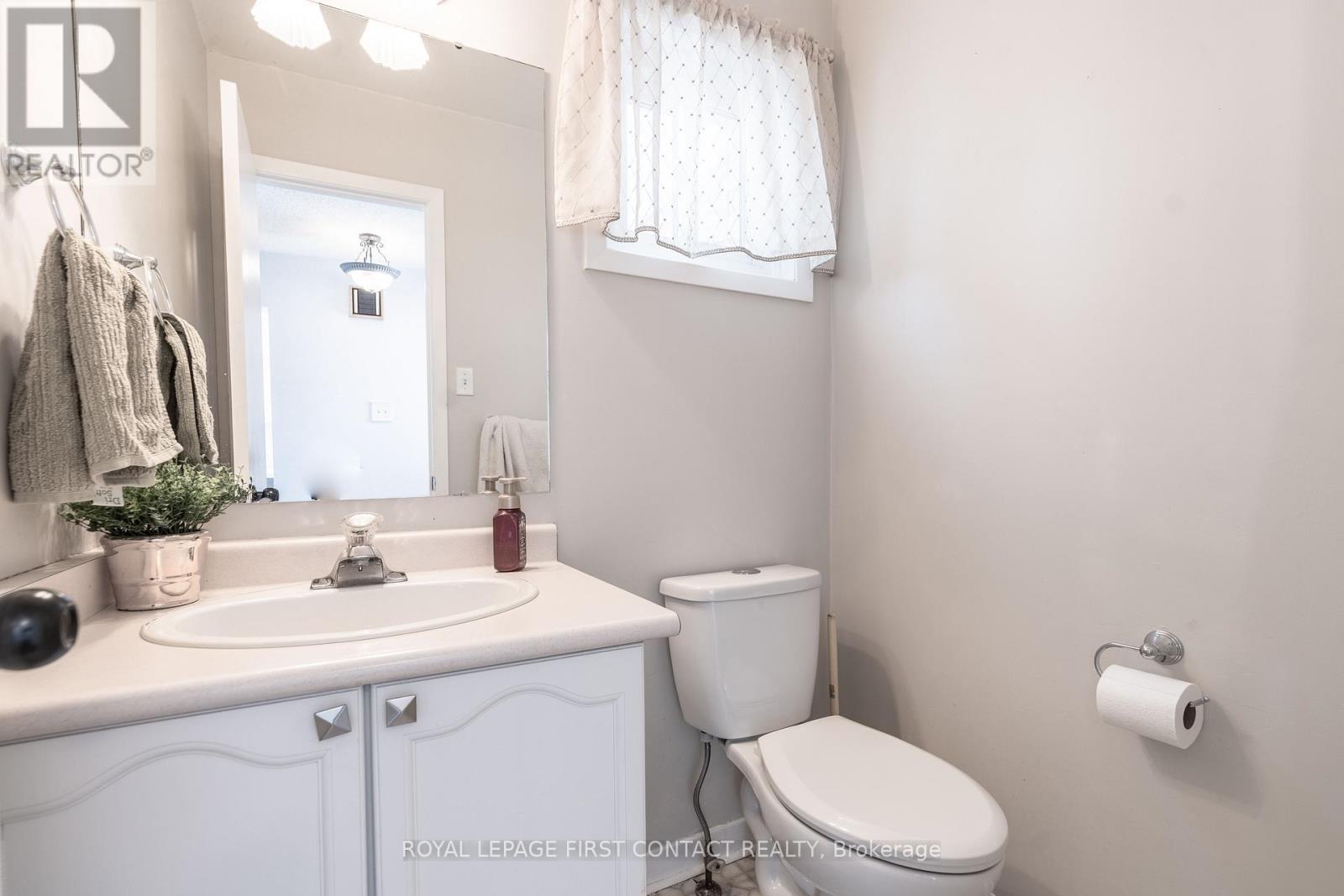 272 Dodson Road, Barrie, Ontario  L4N 7R5 - Photo 11 - S12105007
