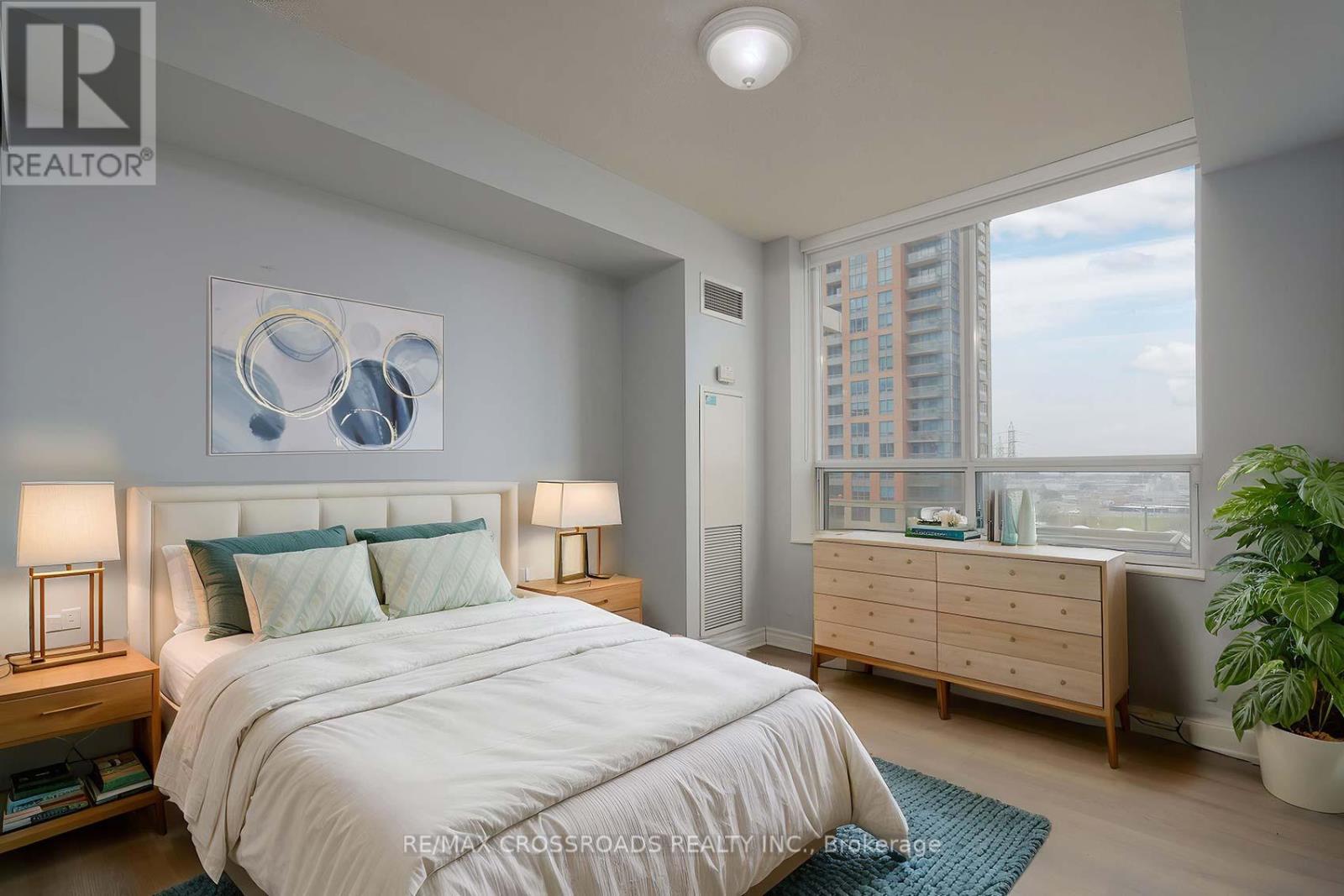 528 - 5233 Dundas Street W, Toronto, Ontario  M9B 6M1 - Photo 24 - W12104737