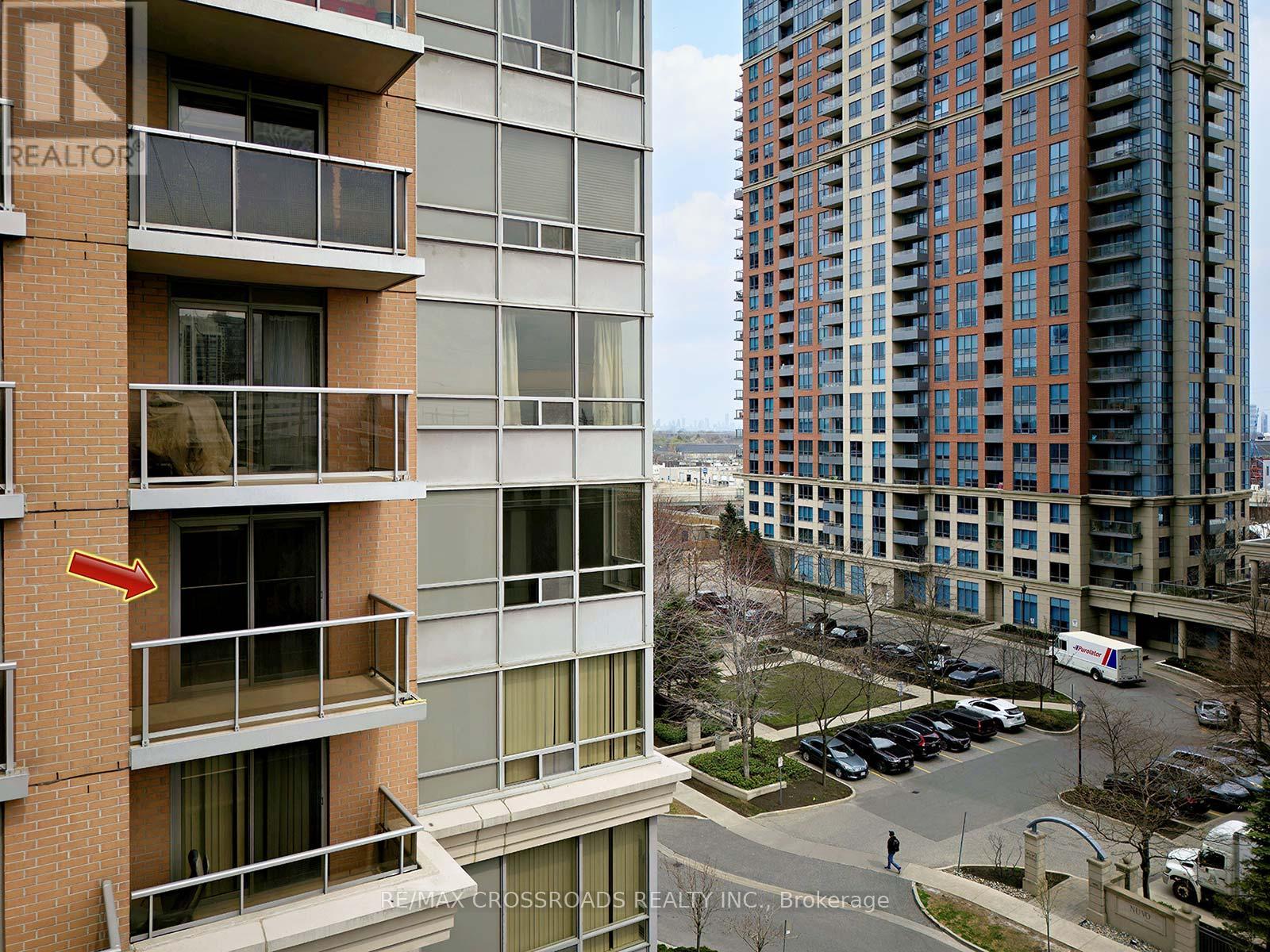 528 - 5233 Dundas Street W, Toronto, Ontario  M9B 6M1 - Photo 11 - W12104737