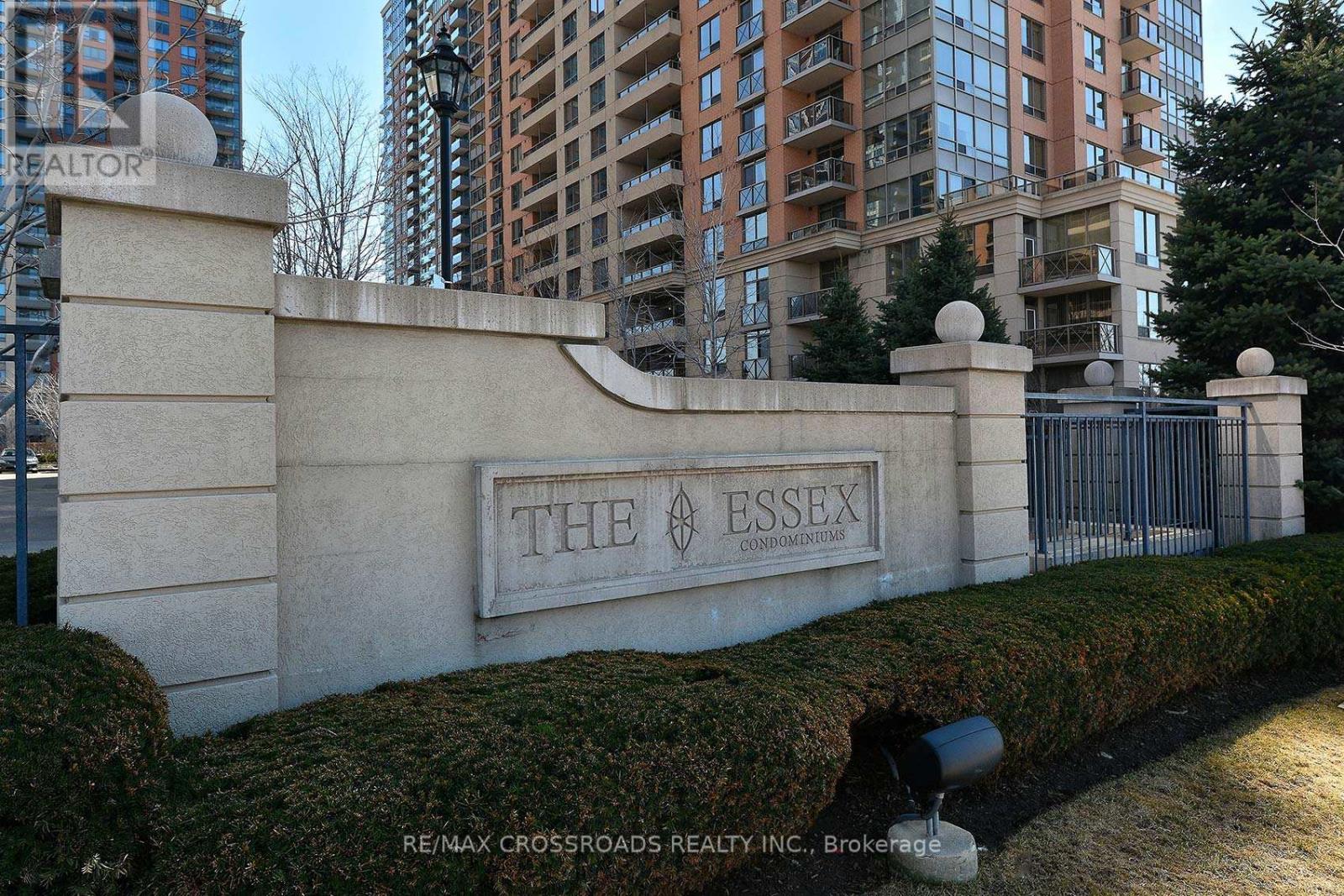 528 - 5233 Dundas Street W, Toronto, Ontario  M9B 6M1 - Photo 2 - W12104737