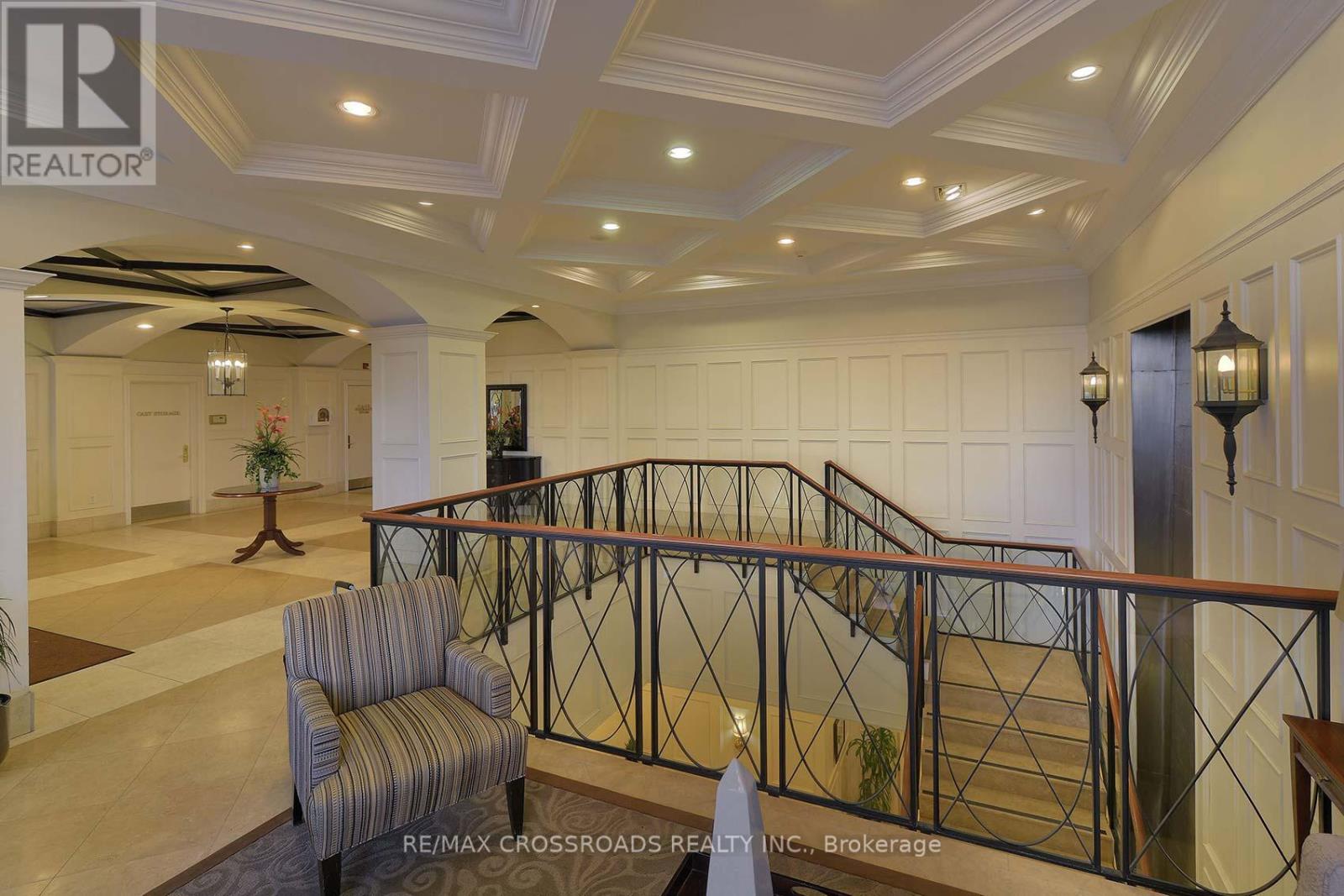 528 - 5233 Dundas Street W, Toronto, Ontario  M9B 6M1 - Photo 5 - W12104737