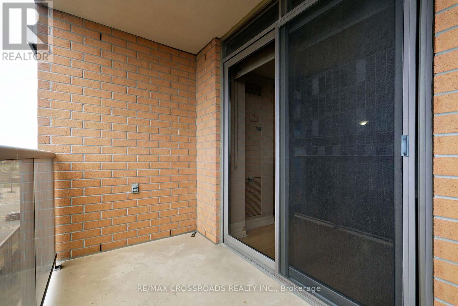 528 - 5233 Dundas Street W, Toronto, Ontario  M9B 6M1 - Photo 14 - W12104737