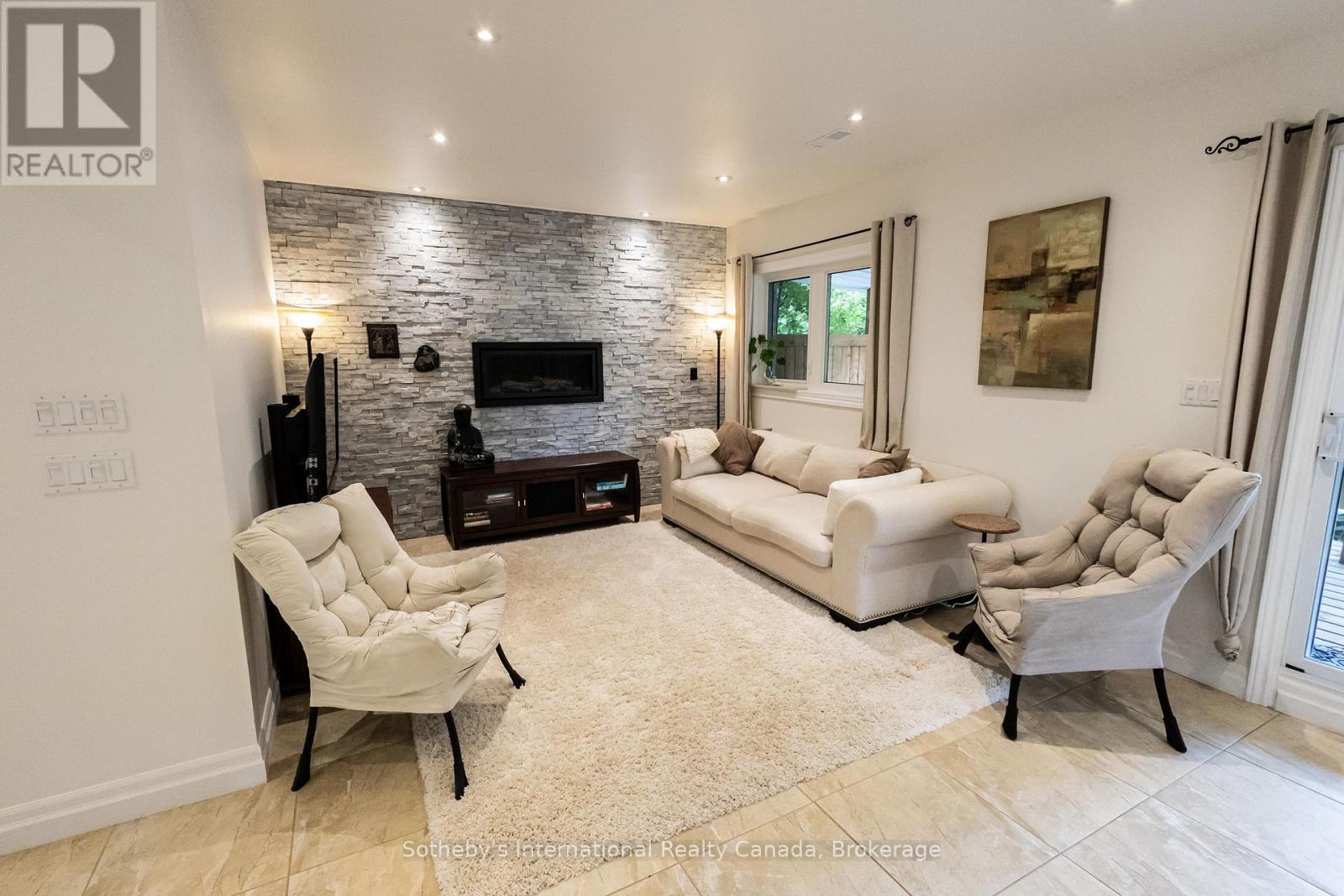 17 Mair Mills Drive, Collingwood, Ontario  L9Y 0A7 - Photo 25 - S12107293