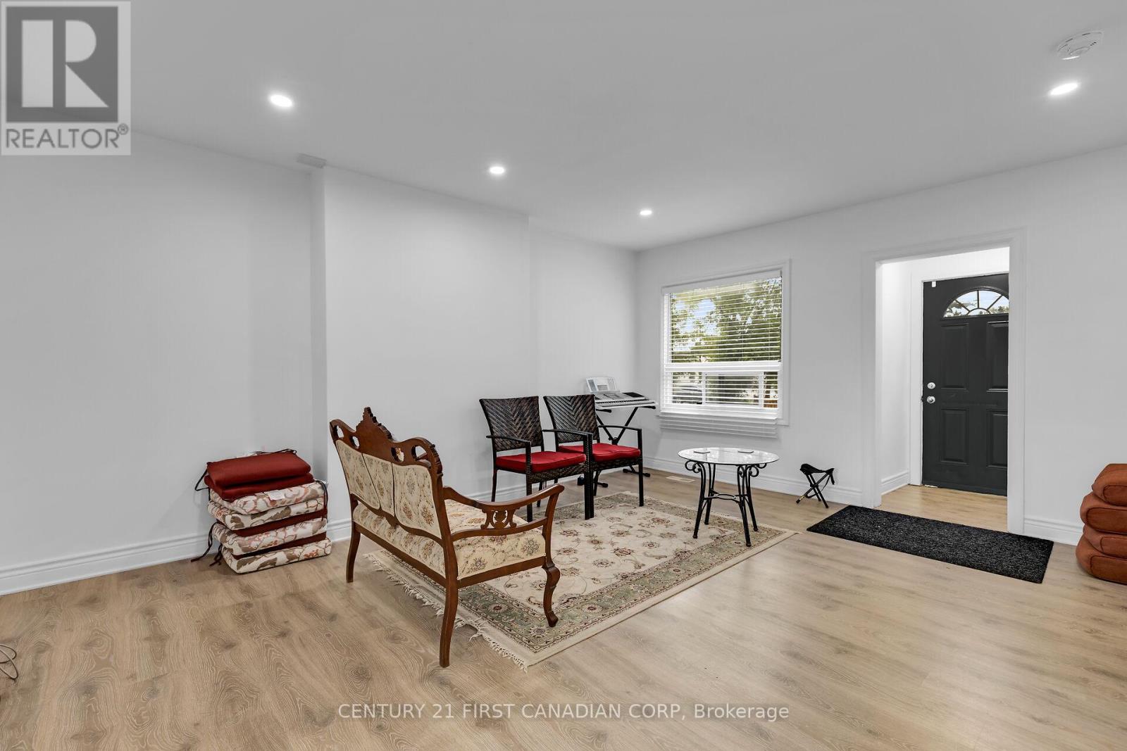 A - 2217 Wharncliffe Road S, London, Ontario  N6P 1K9 - Photo 8 - X12099722