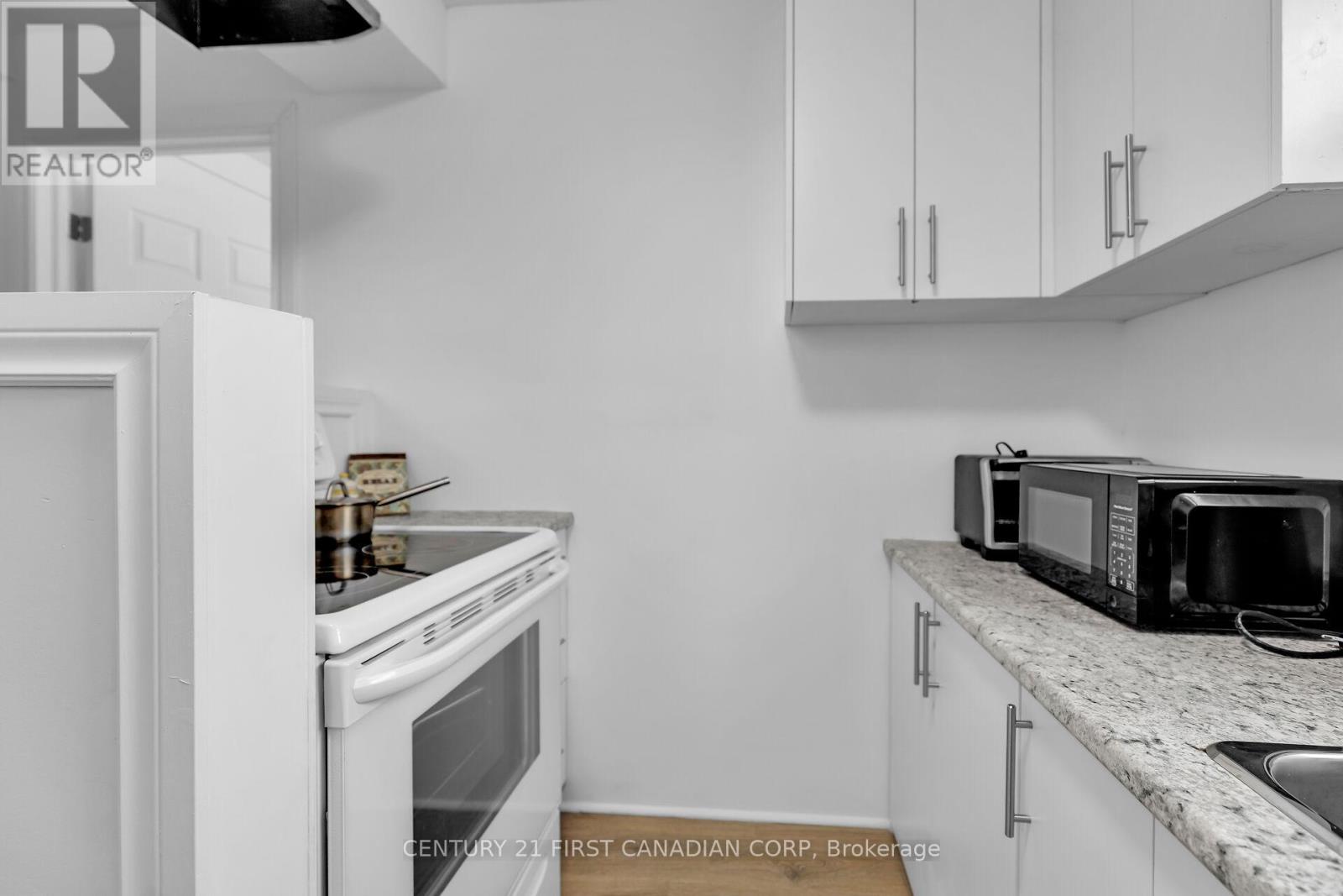 A - 2217 Wharncliffe Road S, London, Ontario  N6P 1K9 - Photo 14 - X12099722