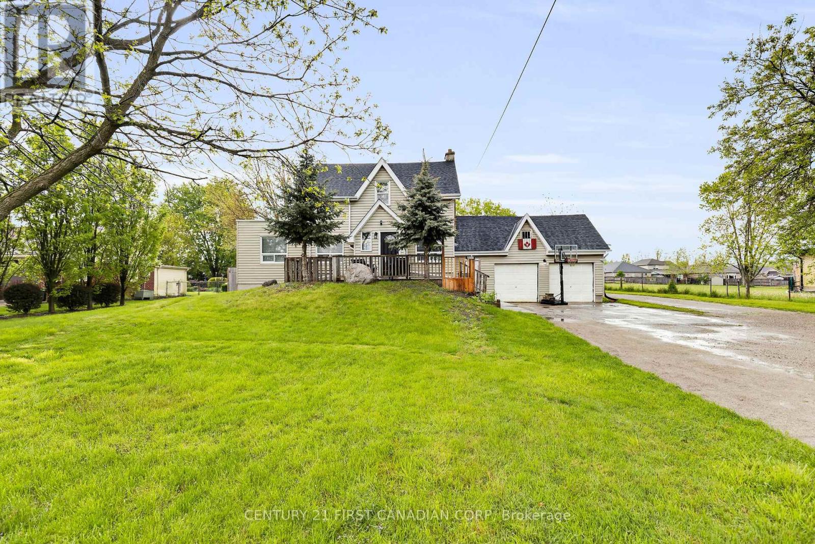 A - 2217 Wharncliffe Road S, London, Ontario  N6P 1K9 - Photo 3 - X12099722