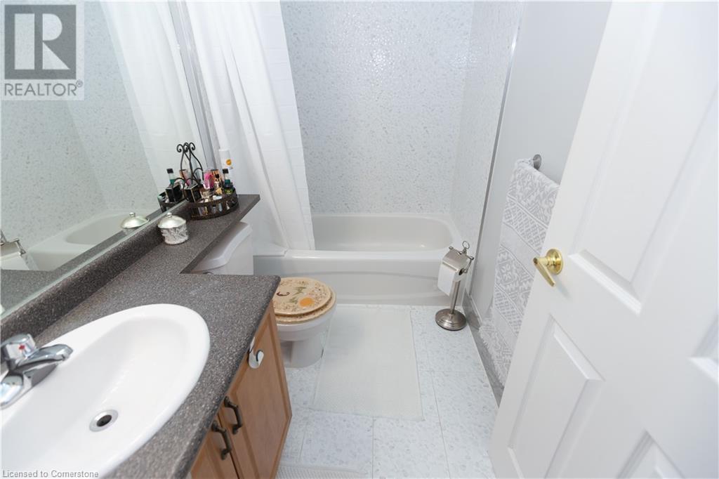 6720 Glen Erin Drive Unit# 401, Mississauga, Ontario  L5N 3K8 - Photo 17 - 40706176
