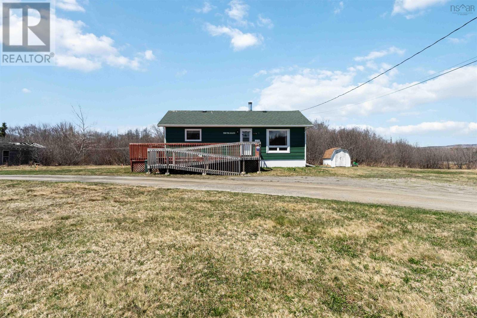 Property at 935 Marshalltown Road image 1