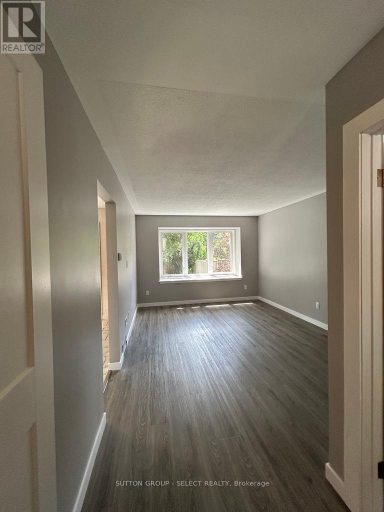 Photo 8 of 24 for 114 Killarney Court
