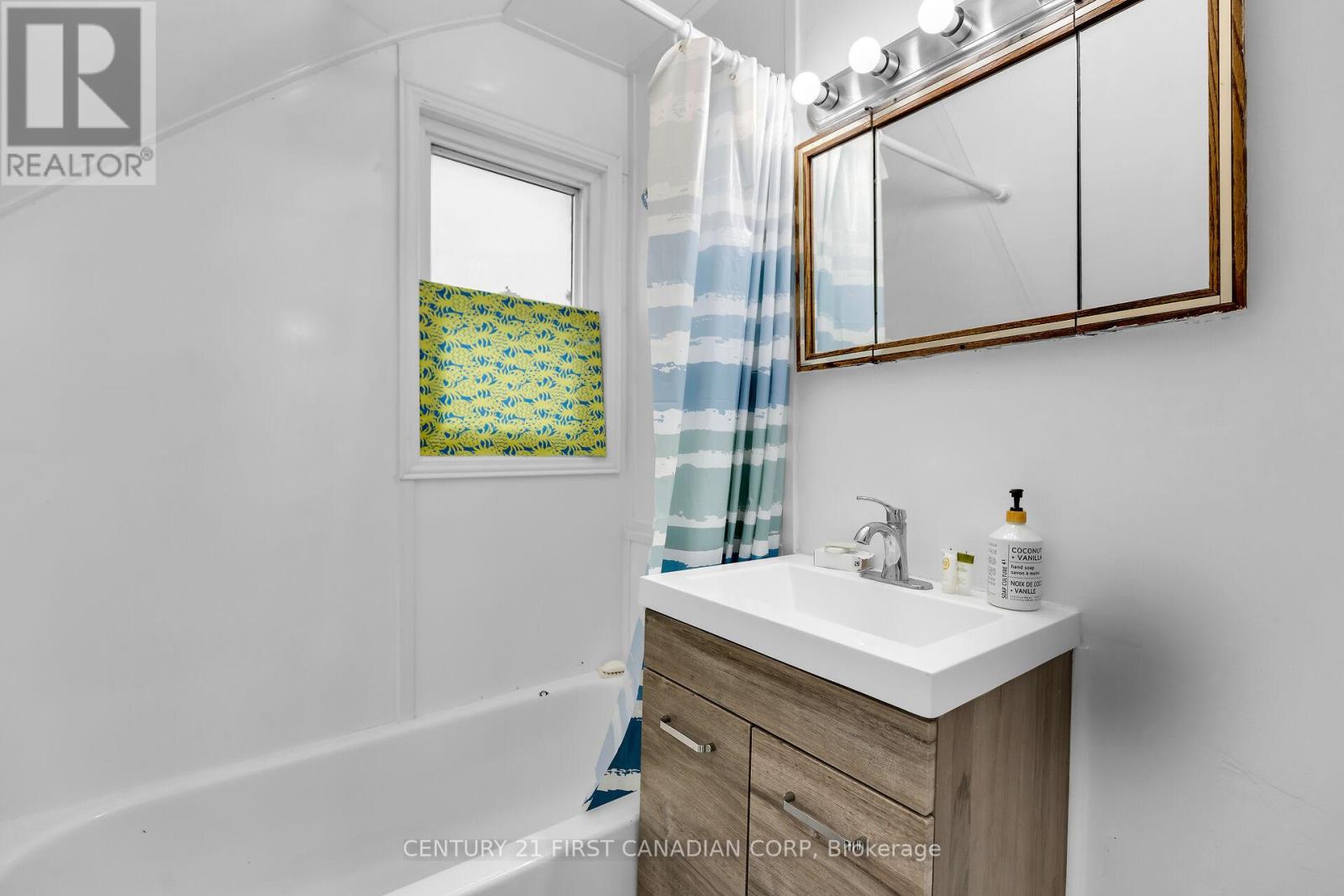 A - 2217 Wharncliffe Road S, London, Ontario  N6P 1K9 - Photo 21 - X12099722