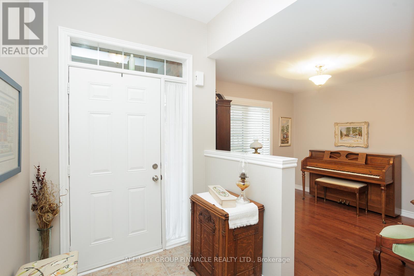 Property at 10 HORTON PLACE image 5