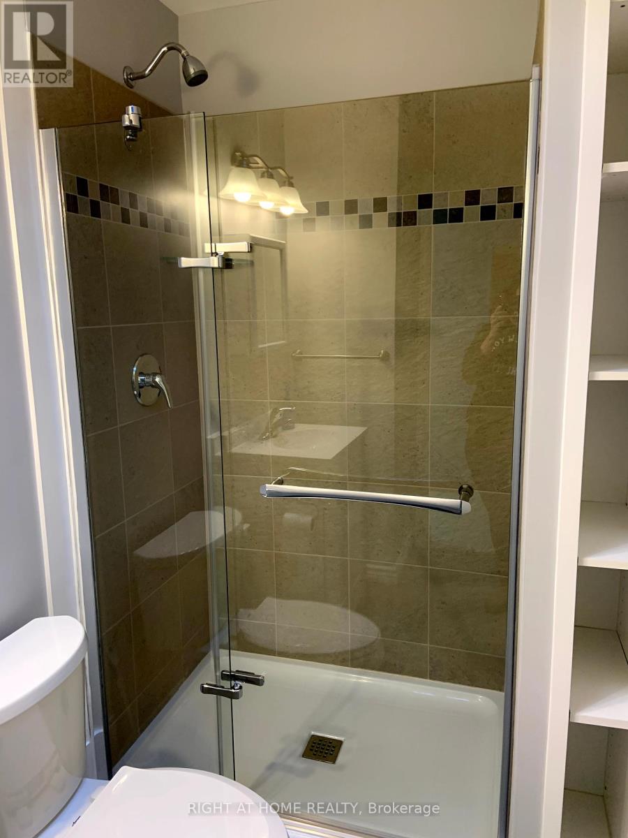 2025 Dufferin Street, Toronto, Ontario  M6E 3R3 - Photo 14 - W12107349