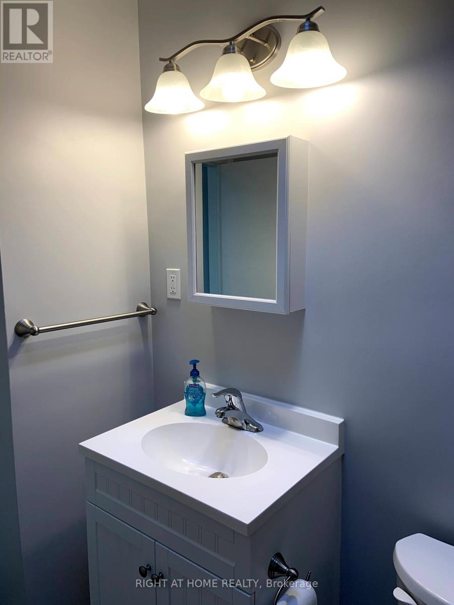 2025 Dufferin Street, Toronto, Ontario  M6E 3R3 - Photo 15 - W12107349