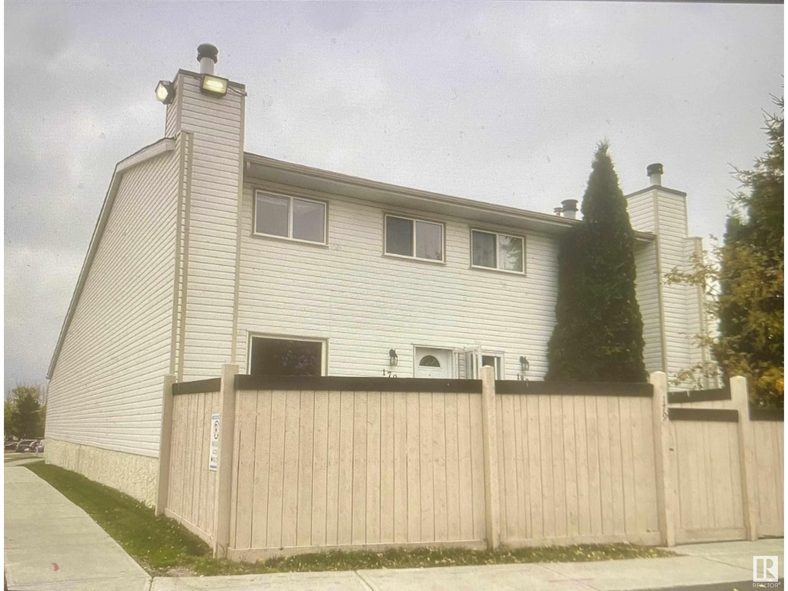 Property at 179 Marlborough PL NW NW image 3