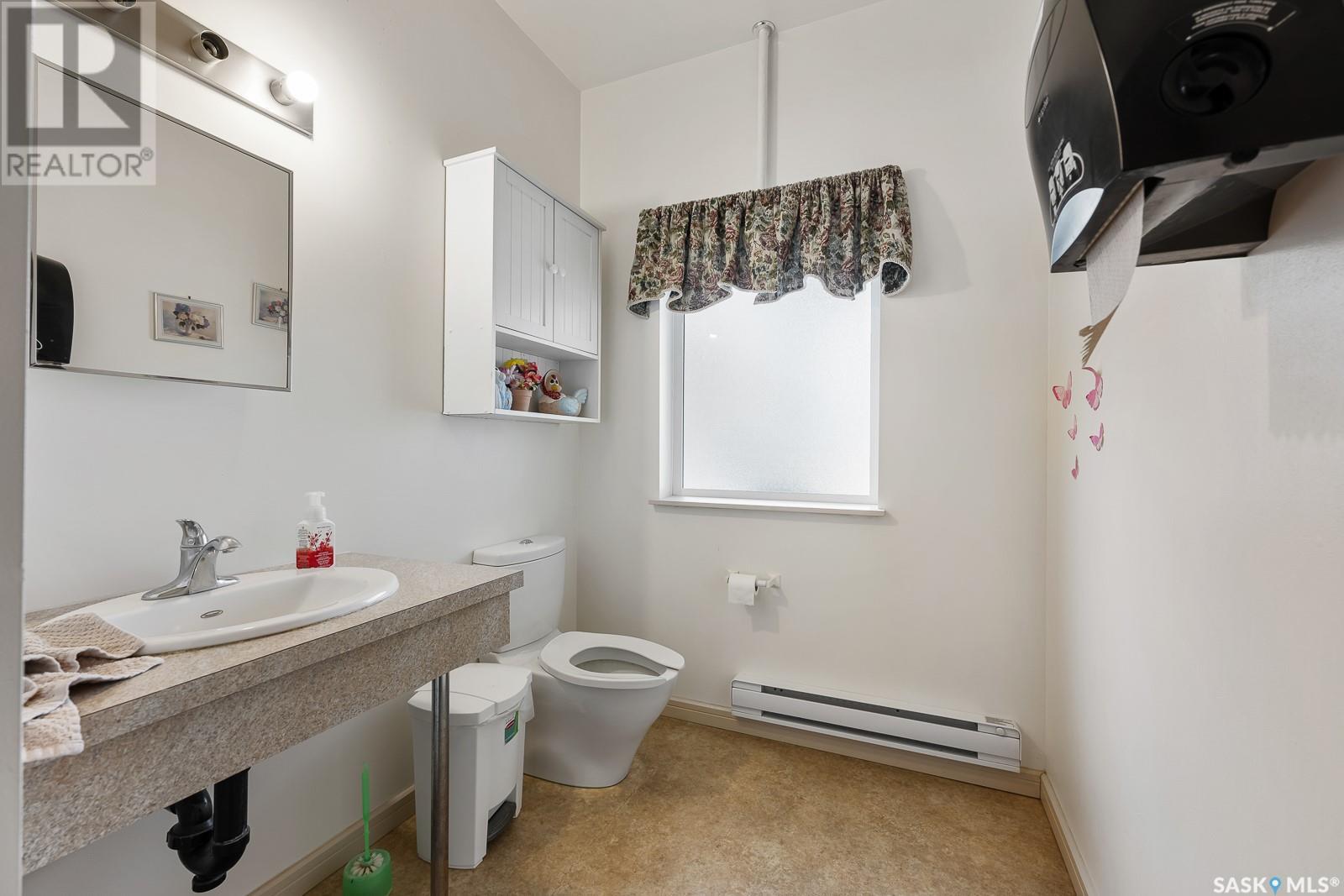 483 Broadway Avenue, Fort Qu'appelle, Saskatchewan  S0G 1S0 - Photo 12 - SK992782