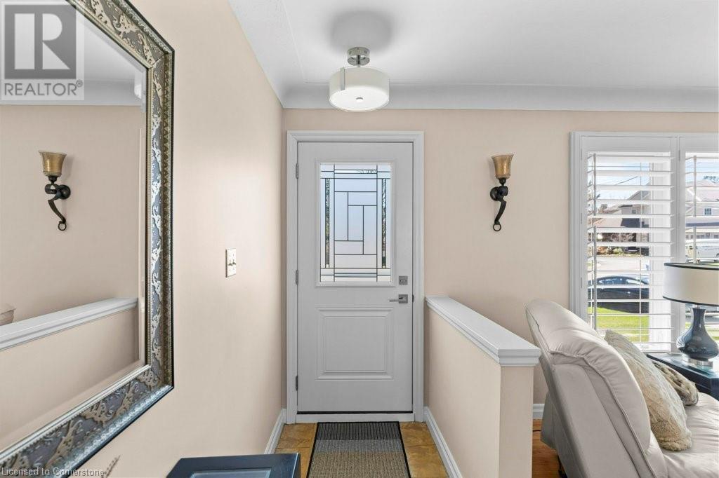 Property at 77 HILL CREST image 4