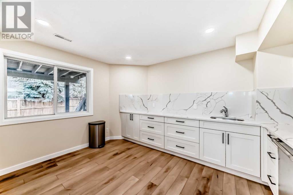 14 Valley Ponds Crescent Nw, Calgary, Alberta  T3B 5T4 - Photo 38 - A2209951
