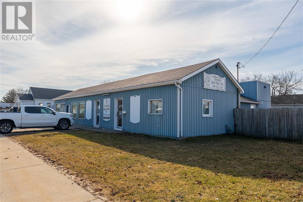 111 Campbell Street, Sarnia, Ontario  N7T 2G5 - Photo 20 - 25005417
