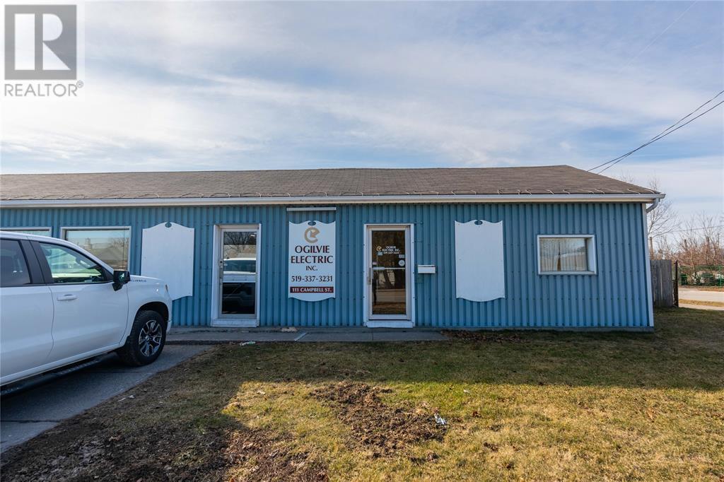111 Campbell Street, Sarnia, Ontario  N7T 2G5 - Photo 8 - 25005424