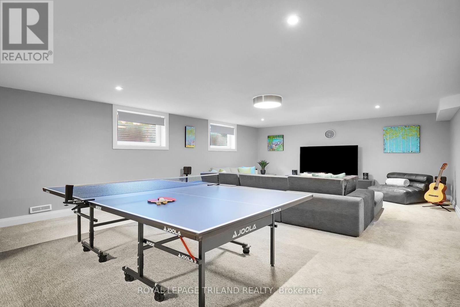 Photo 34 of 48 for 2438 Red Thorne Crescent