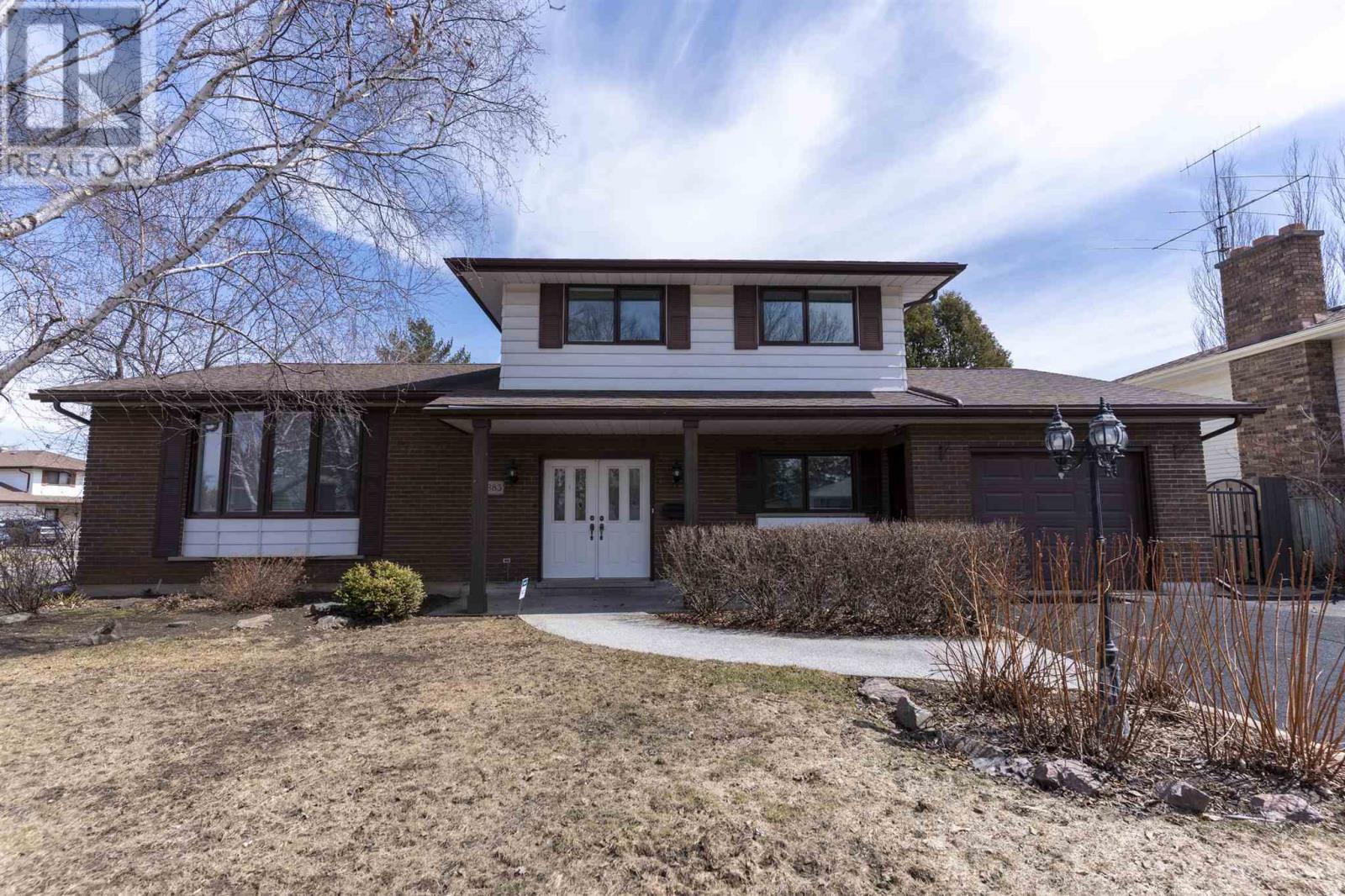 683 Thornloe Dr, Thunder Bay, Ontario  P7C 5L2 - Photo 2 - TB250887