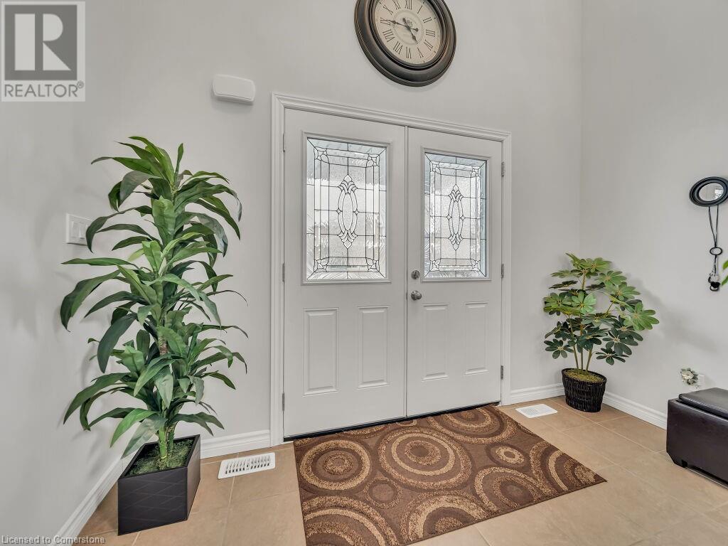 Property at 46 WOODBINE Avenue image 3