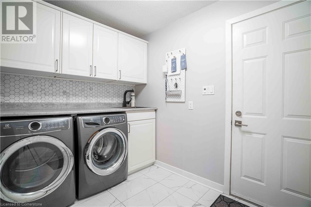 3917 Glenoaks Avenue, Niagara Falls, Ontario  L2H 2V9 - Photo 14 - 40717274
