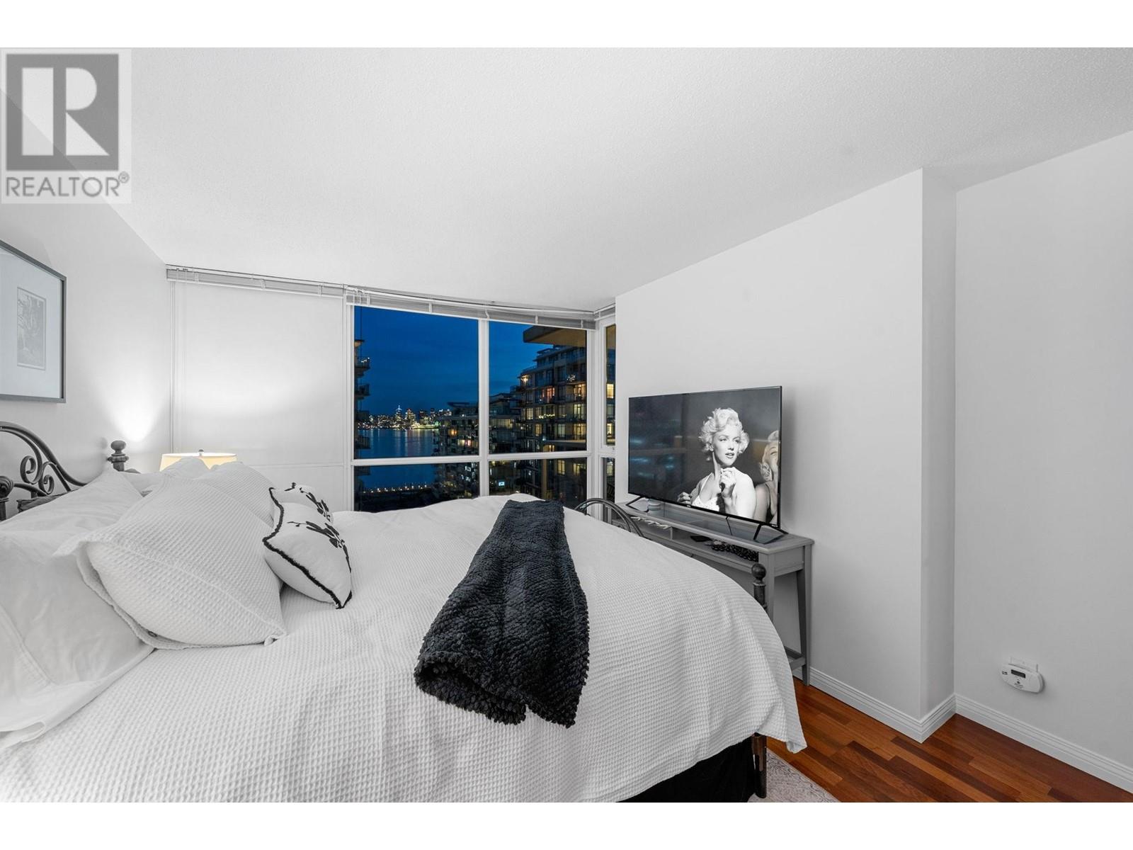 806 188 E Esplanade Avenue, North Vancouver, British Columbia  V7L 4Y1 - Photo 19 - R2994785