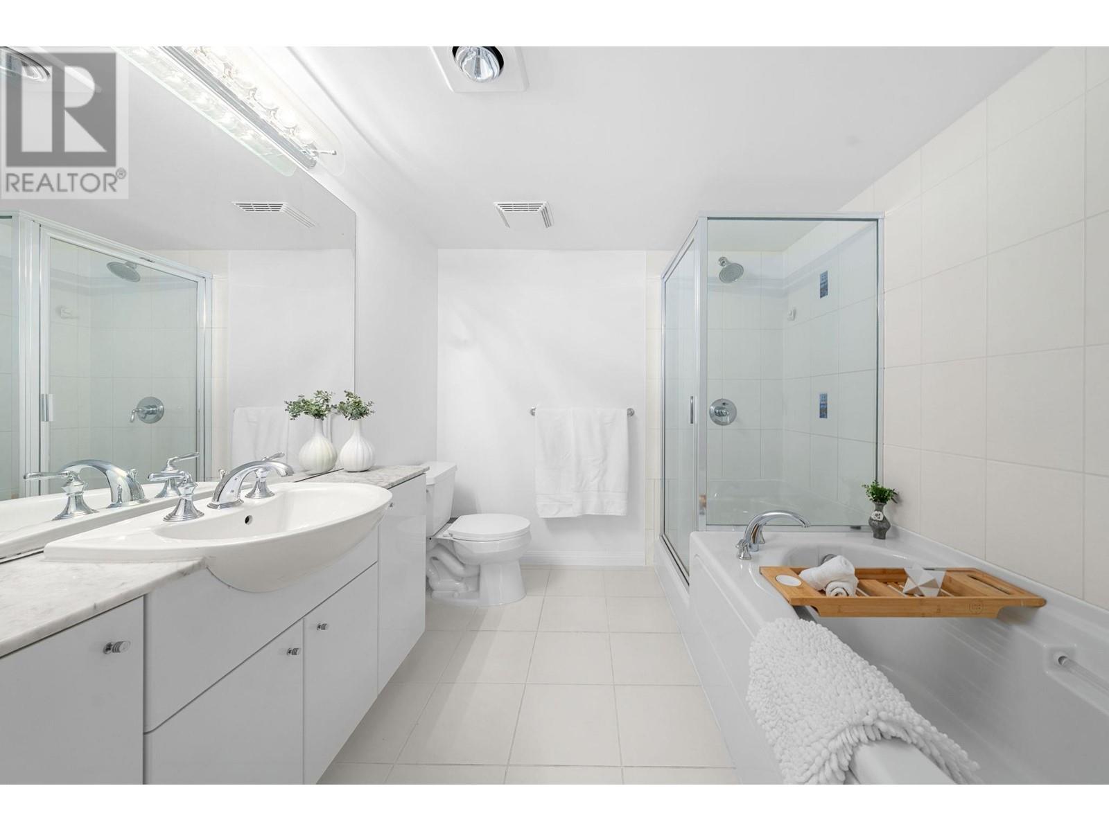 806 188 E Esplanade Avenue, North Vancouver, British Columbia  V7L 4Y1 - Photo 23 - R2994785