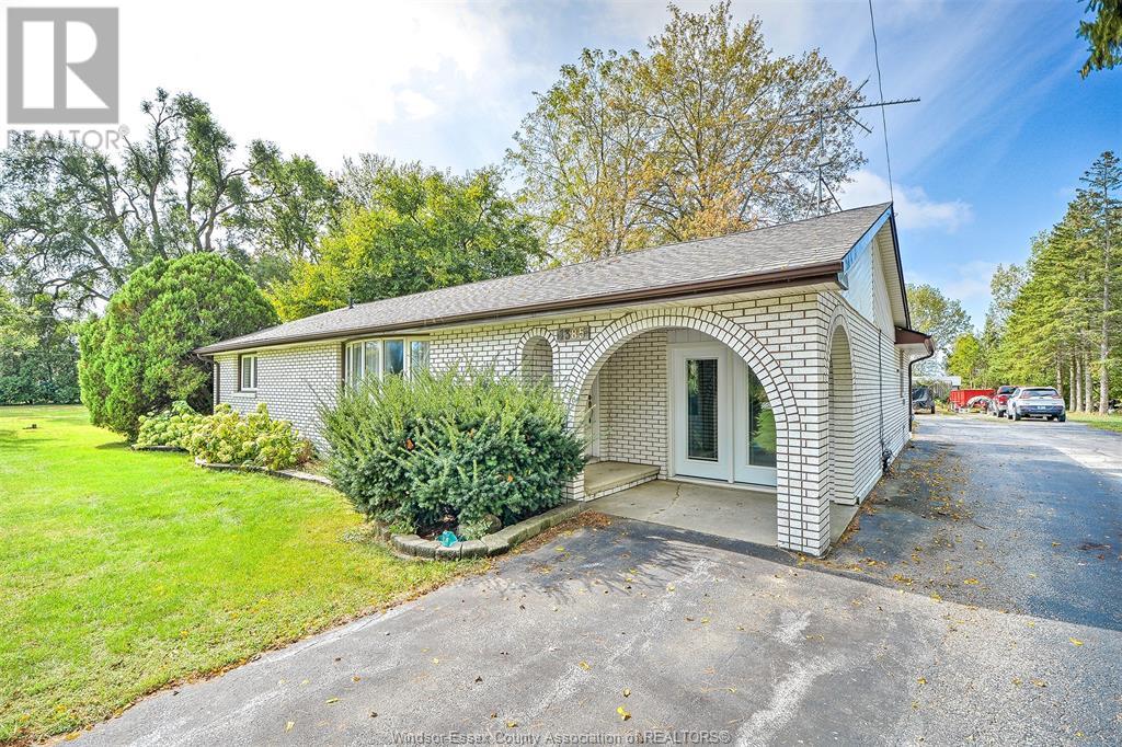 Property at 1385 ERIE image 4